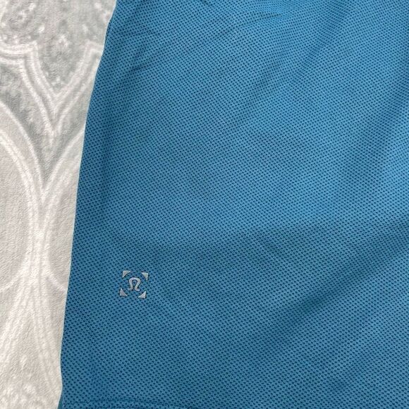 Mens Lululemon T.H.E. Short 9 - Picture 6 of 7